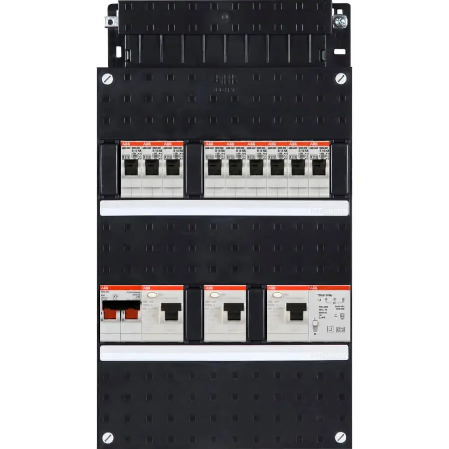 Intérieur de tableau ABB Hafonorm monophasé avec couvercle, 9 circuits, 3 interrupteurs différentiels, interrupteur principal 2 pôles et transformateur de sonnerie
