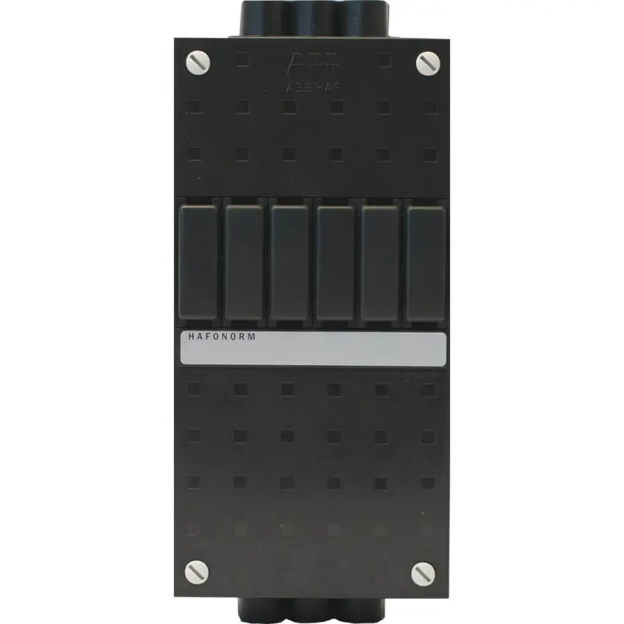ABB Hafonorm Lege kast, voorzien van 70mm sleuf