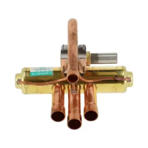 Remeha 4-wegklep voor Buitenunit AWHP 8 MR-2 R3 7776724